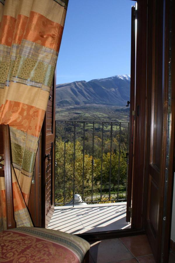Locanda Del Barone Caramanico Terme Rom bilde
